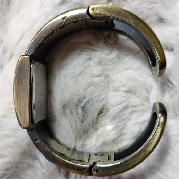 Vintage Japanese Watch With Stones Band - Picture 5 of 9